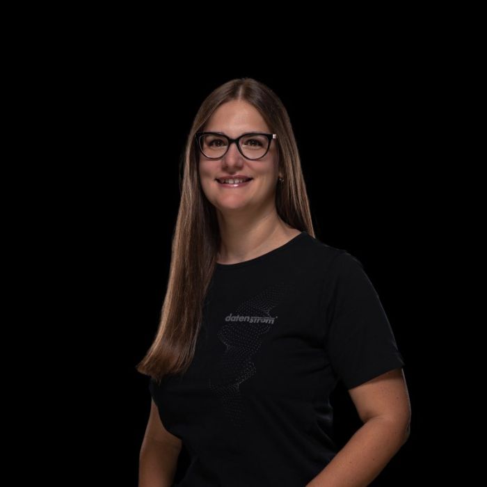 Nadja Kolb